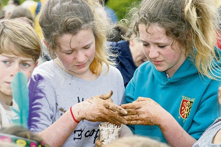 International Wormcharming festival raises thousands for charity