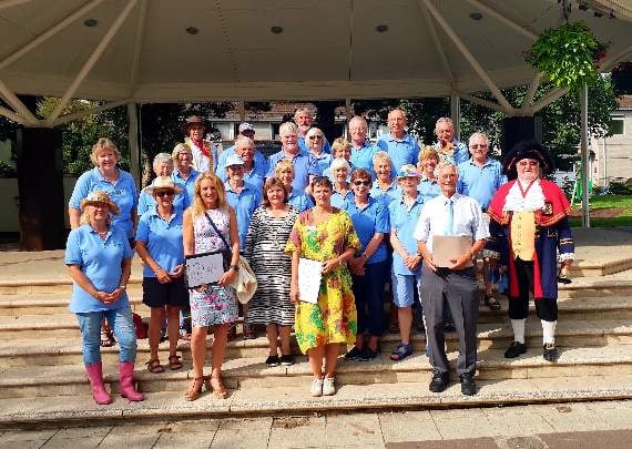 Kingsbridge In Bloom and the Town Crier welcome judges