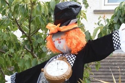 Children invited to make a scarecrow for the Kingsbridge Show