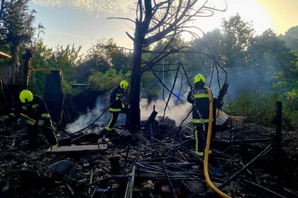 Major fire in Totnes causes gas explosion and asbestos pollution