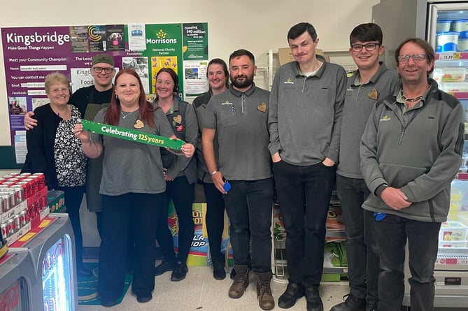 L to R:Doreen Prowse, Ben Holt, Amanda Holt-Johns (Community Champion), Jess Lilburn  Tracey Allen,
Scott Webber, Daniel Lynn, Fin Olver and Ian Redstone