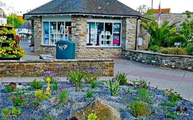 A Kingsbridge in Bloom display in front of Kingsbridge Information Centre