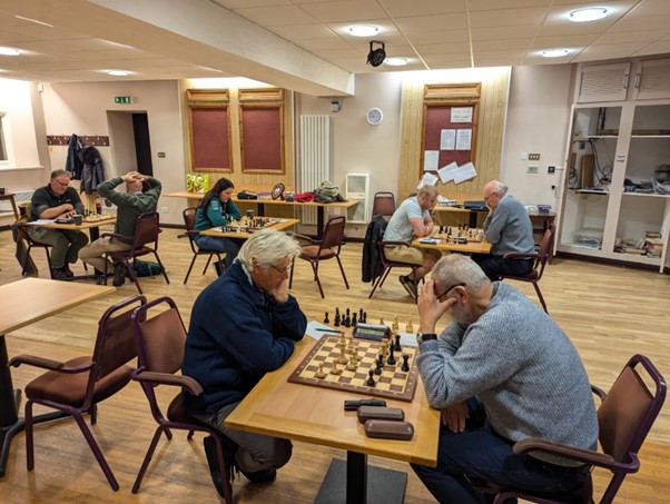  South Hams Chess Club month one, 24-25