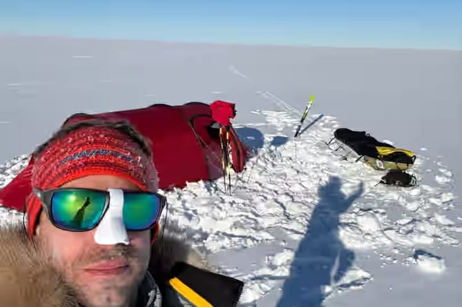 The 38-year-old para skier, who lives in Kingsbridge, is dragging all his supplies in a sledge