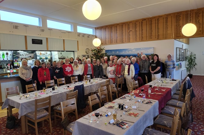 Bigbury GC ladies enjoy a Christmas lunch